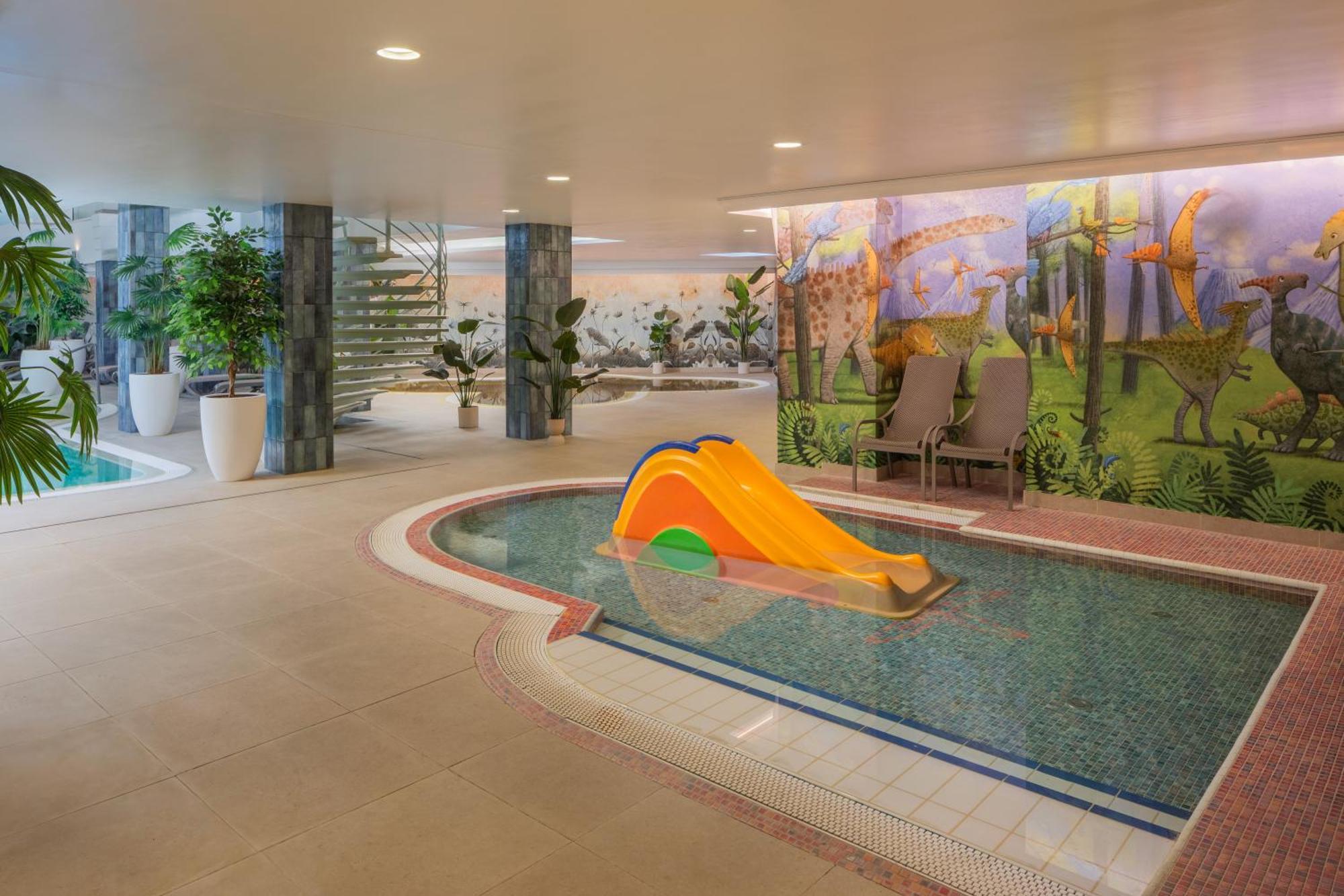 Hotel Atlantis Wellness & Conference Hajdúszoboszló Eksteriør bilde